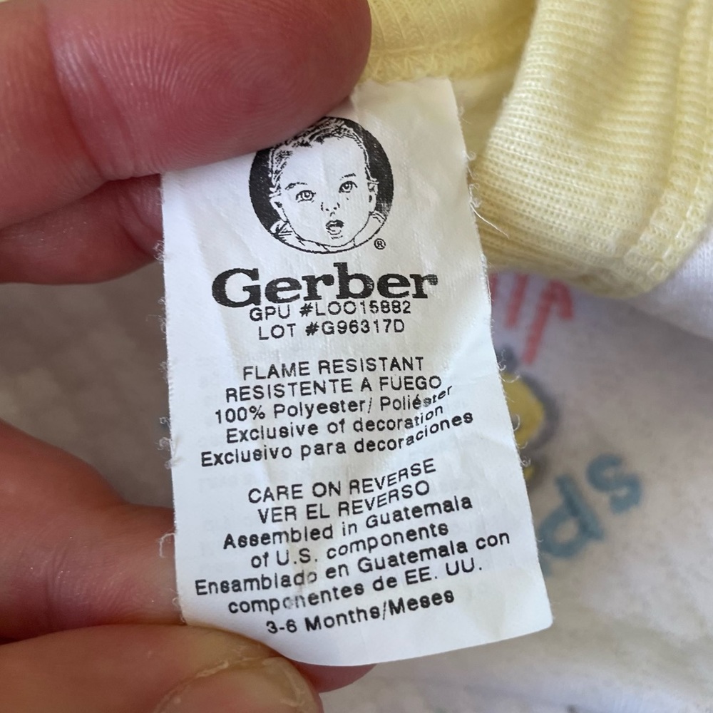 Vintage Gerber White Baby Footed One-Piece with Yellow Trim and Pastel Prints - Picture 4 of 4